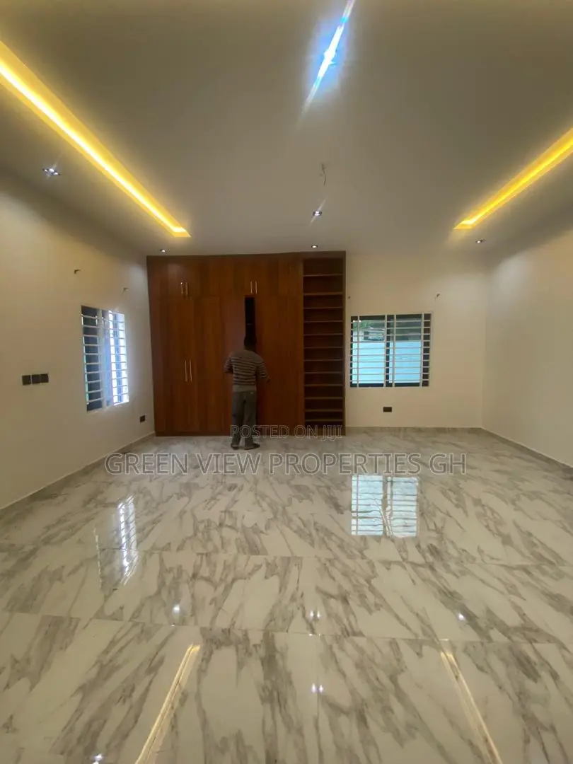 3bdrm House in Kwabenya for sale