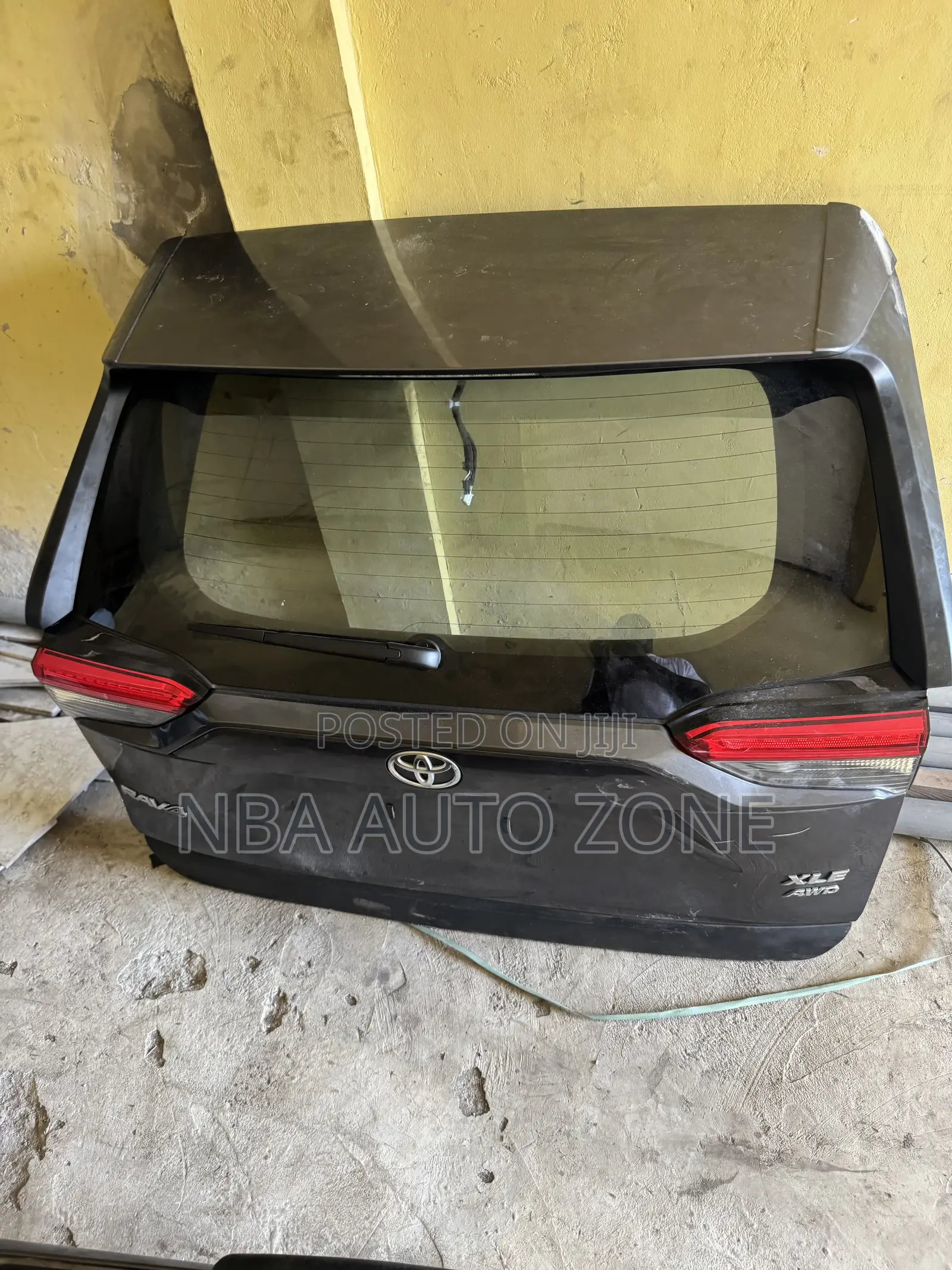 Toyota Rav4 2020-2024 Xle Complete Boot With Boot Light