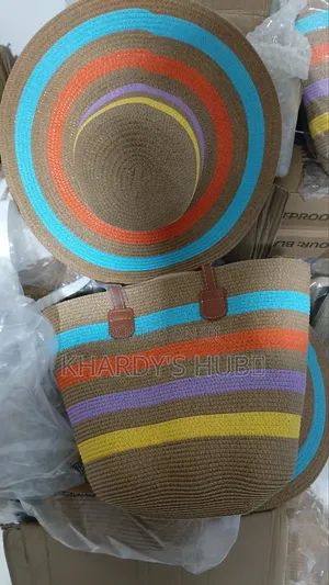 Summer/Woven Bag With Hat