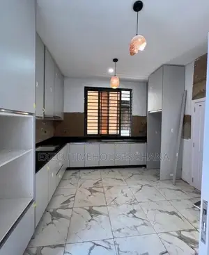 4bdrm House in Executivehousesghana, Achimota for sale