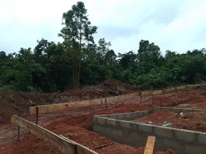 Full Plot at Ejisu Kwaso 100*80 the Plot Is Behind the Foundation