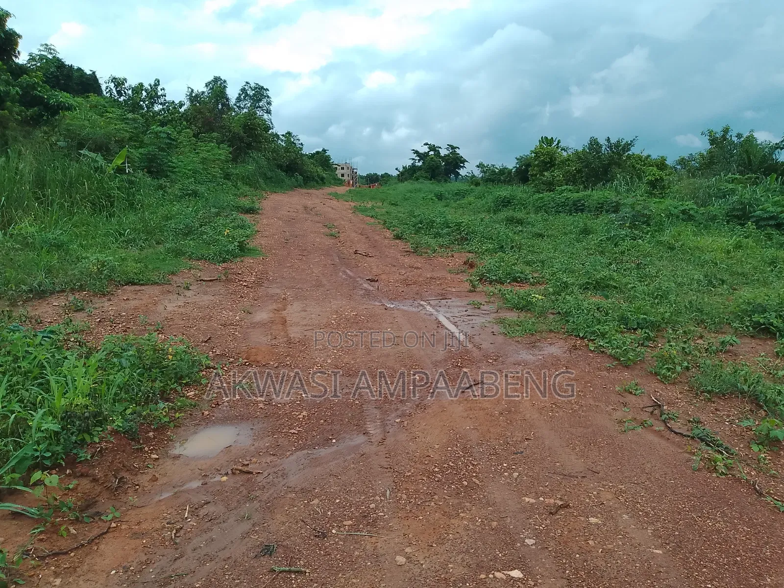 Full Plot at Ejisu Kwaso 100*80 the Plot Is Behind the Foundation