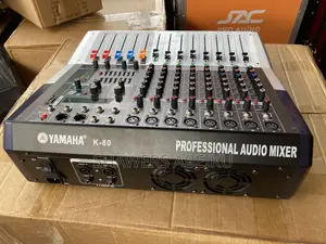 Yamaha 8 Channel Powered Mixer