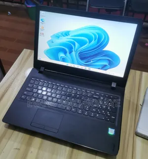 Laptop Lenovo IdeaPad 110 12GB Intel Core i3 HDD+SSD 640GB