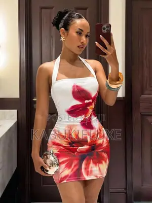 Elegant Floral Bodycon Mini Dress