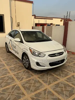 Hyundai Accent SE Sedan 2017 White
