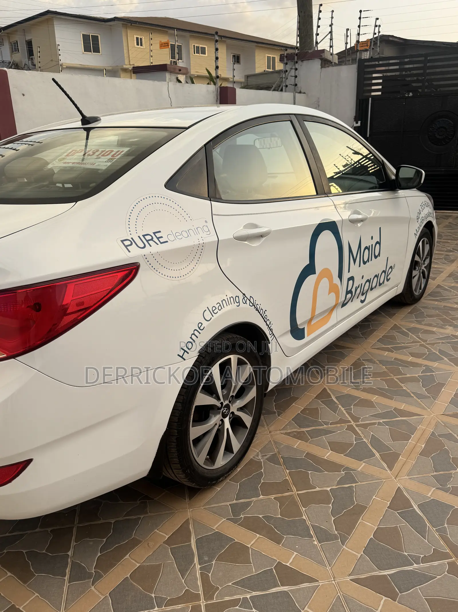 Hyundai Accent SE Sedan 2017 White