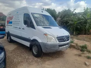 Mercedes-Benz Sprinter 2500 144 Cargo 2011 White