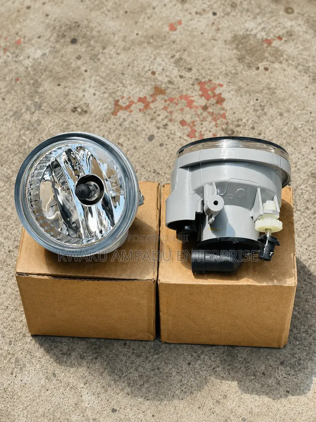 Toyota Highlander 05 Fog Light