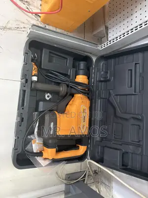 1700 Watt Rotary Hammer With Double Anti Vibration System - Rh170058