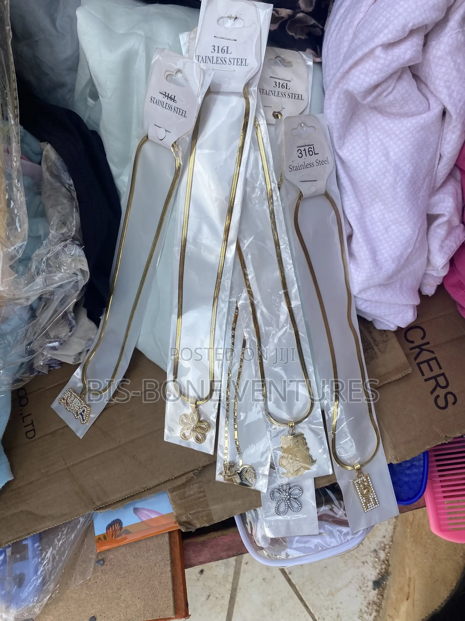 Neck Jewelry