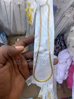 Neck Jewelry