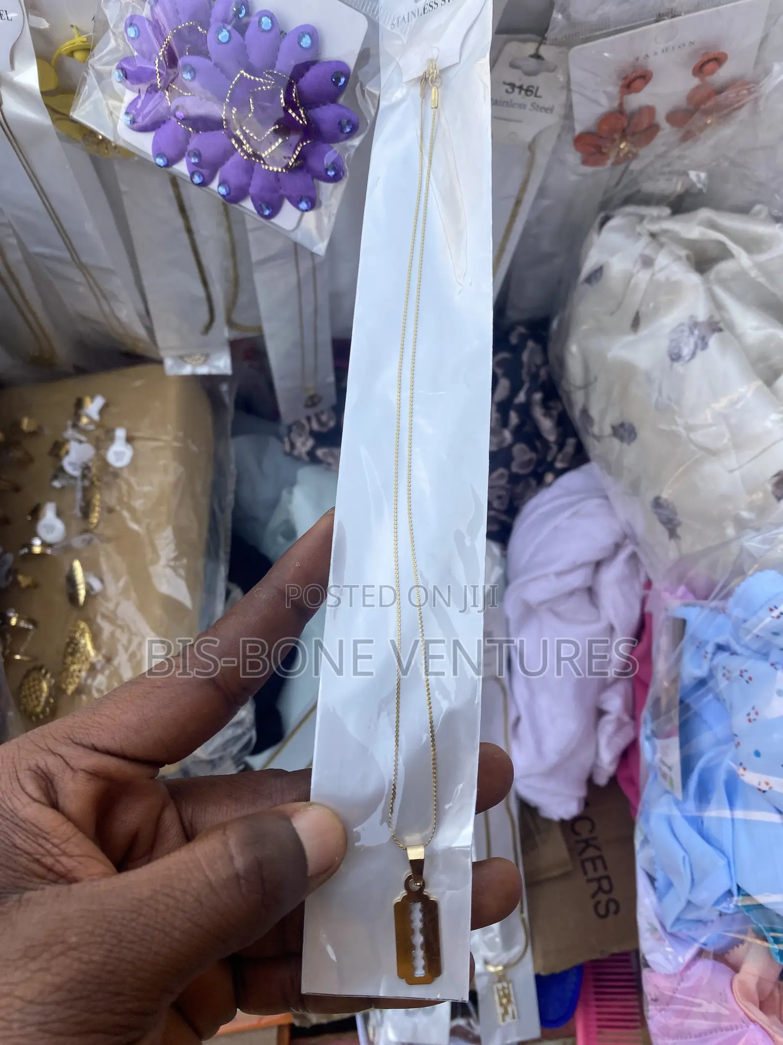 Neck Jewelry