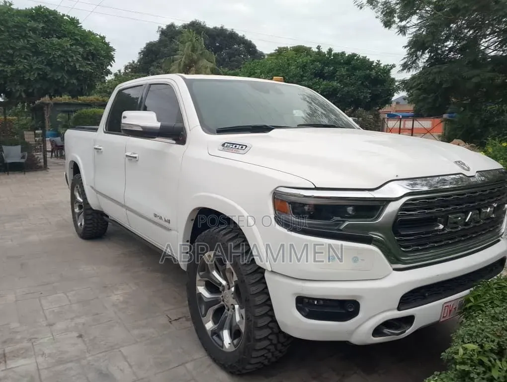 Dodge RAM 2023 White