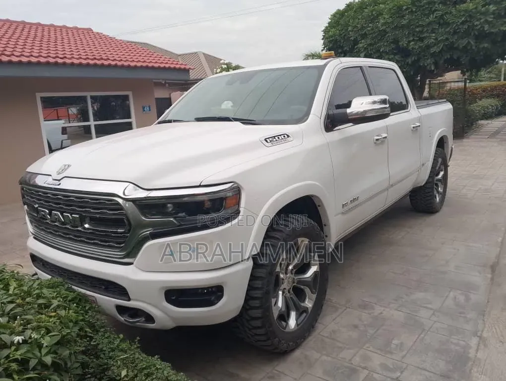 Dodge RAM 2023 White