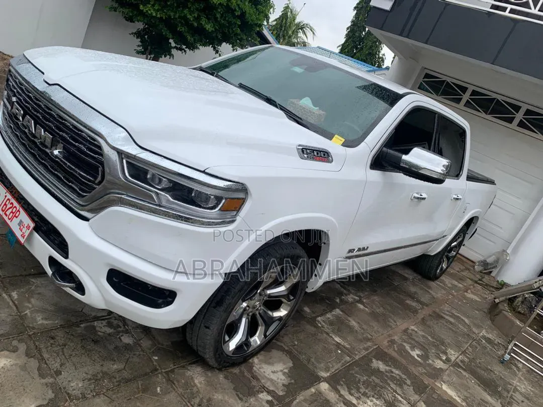 Dodge RAM 2023 White