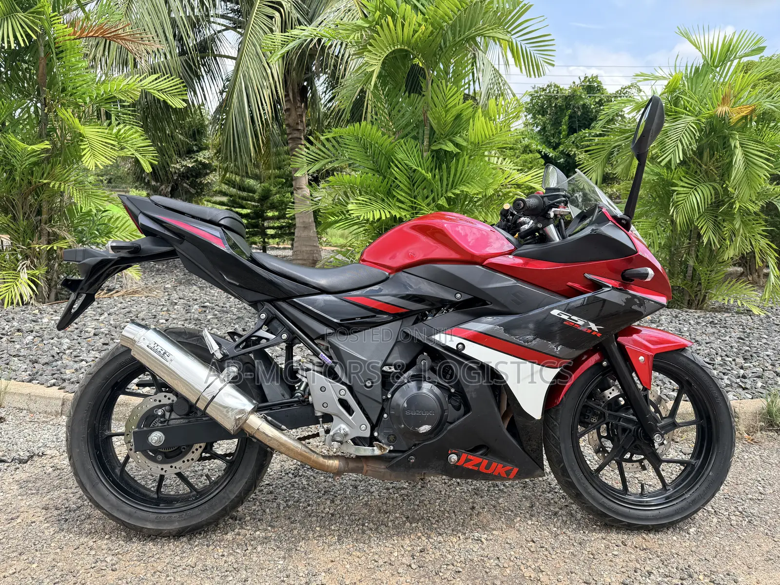 Suzuki GSX-R 2021 Red