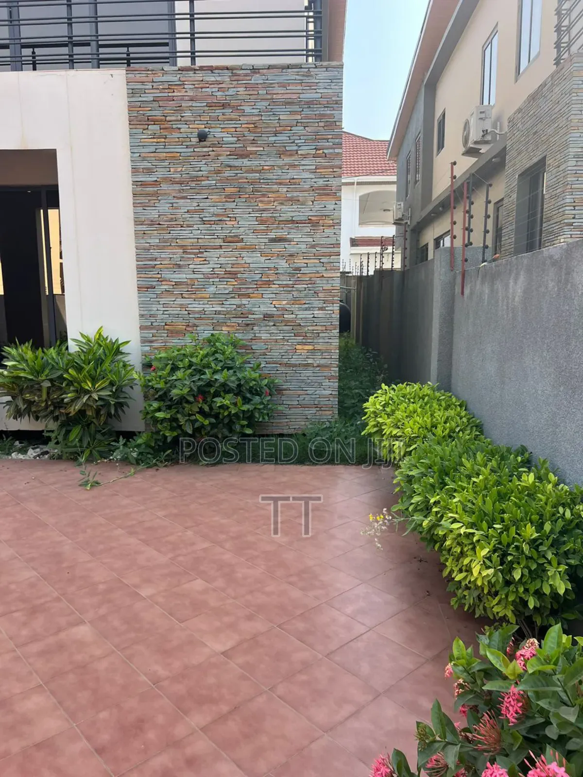 4bdrm House in Manet for rent