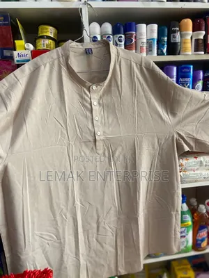Men's Short Sleeve Henley Shirt