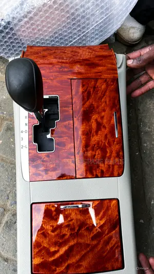 Toyota Camry Automatic Gear Lever