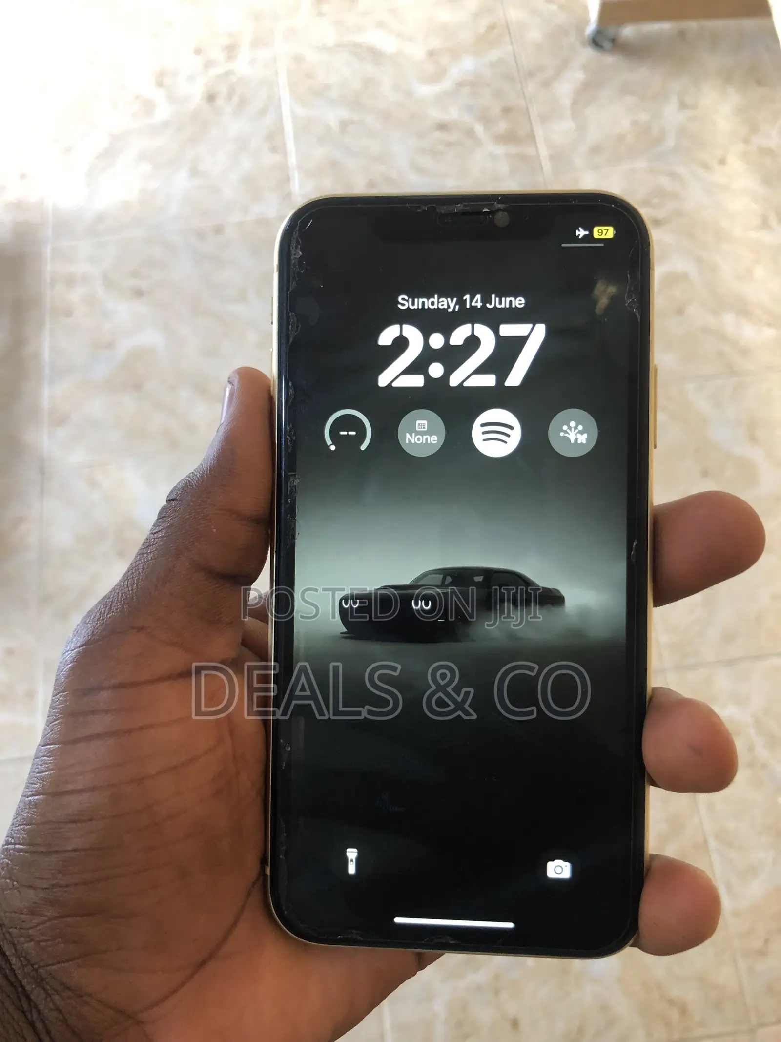 Apple iPhone XR 64 GB Yellow