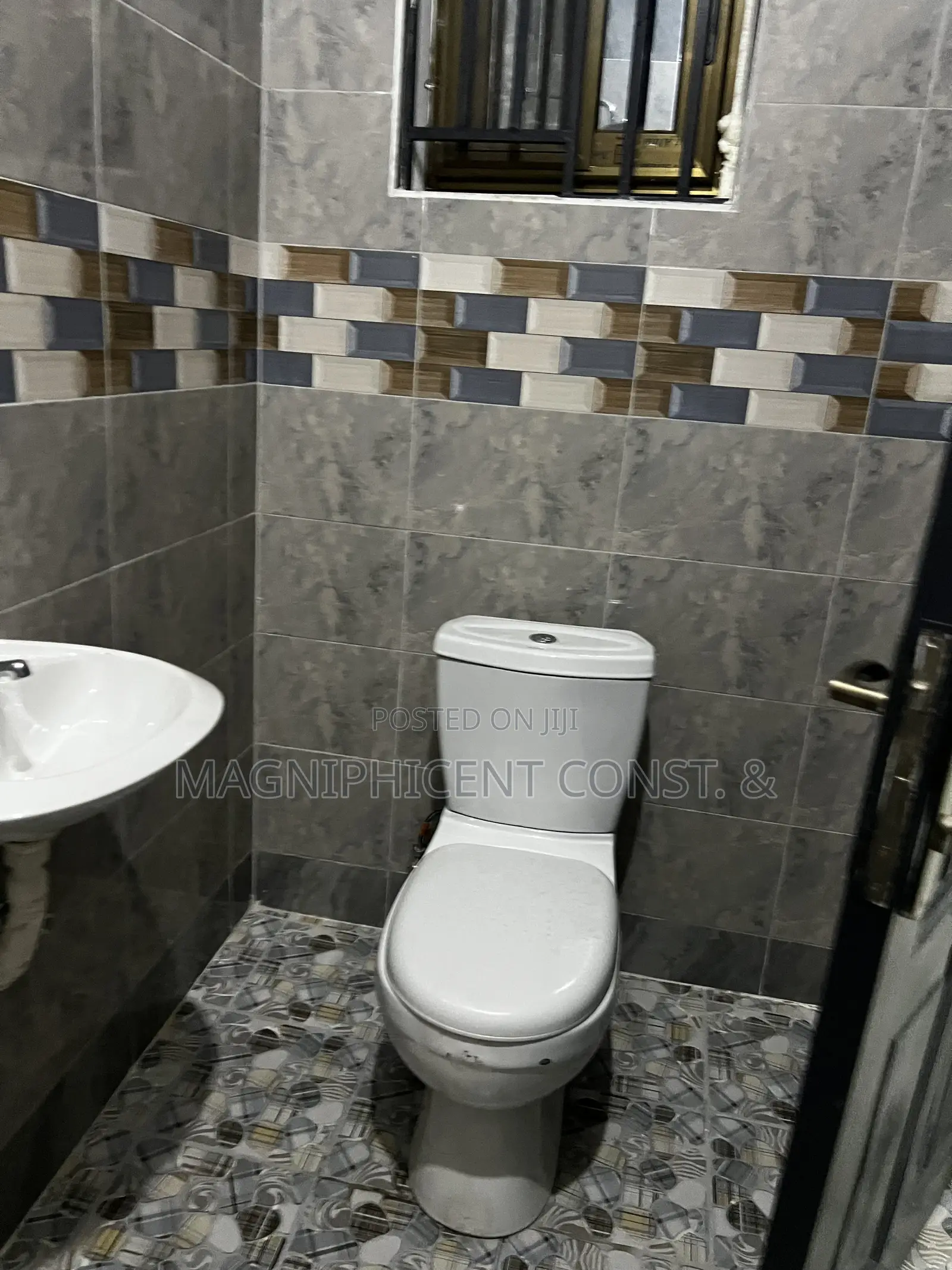 1bdrm Apartment in Lakeside, Ashaley Botwe for rent