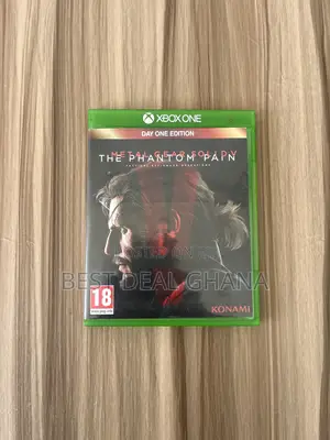 Metal Solid Gear v Xbox One Game Cd