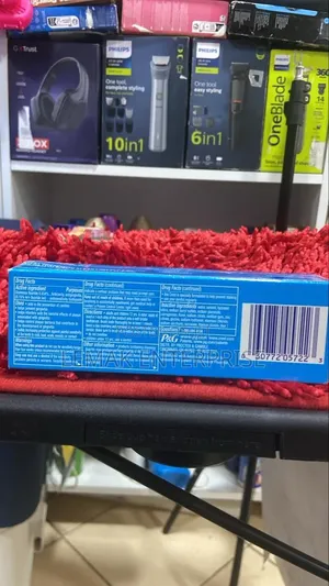 Crest Pro-Health Clean Mint Toothpaste.