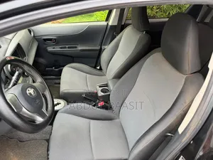 Toyota Yaris 2014 Black