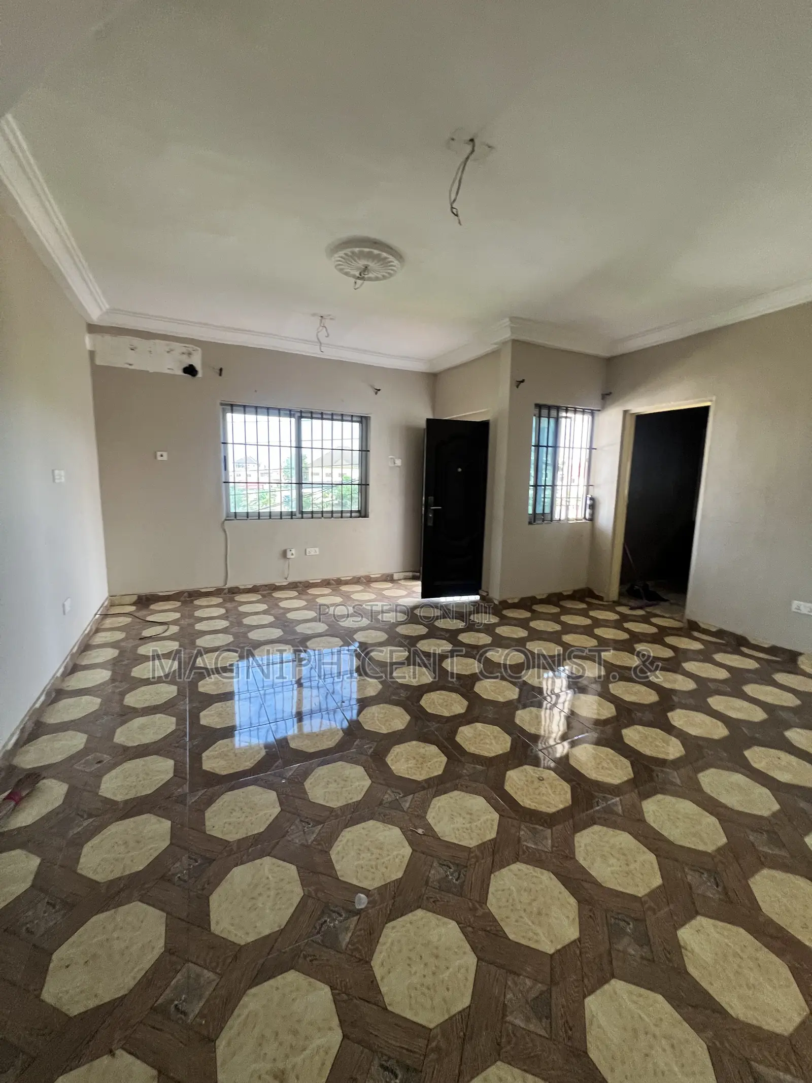 3bdrm Apartment in Lakeside, Ashaley Botwe for rent