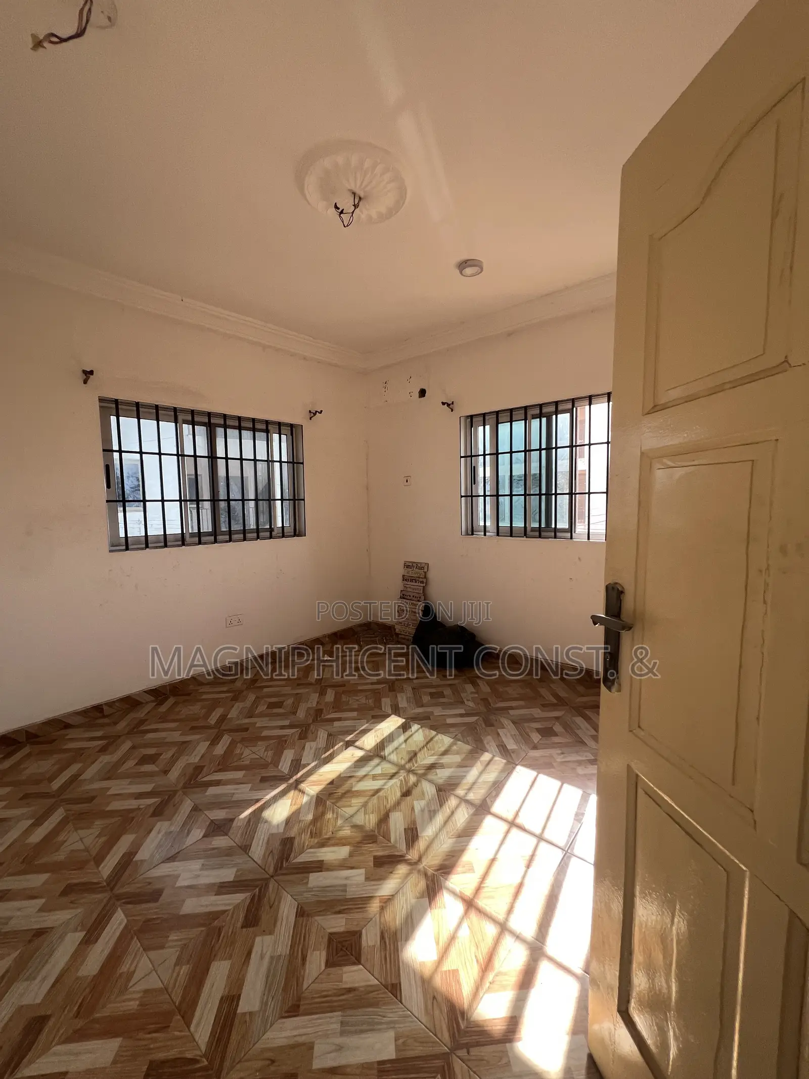 3bdrm Apartment in Lakeside, Ashaley Botwe for rent