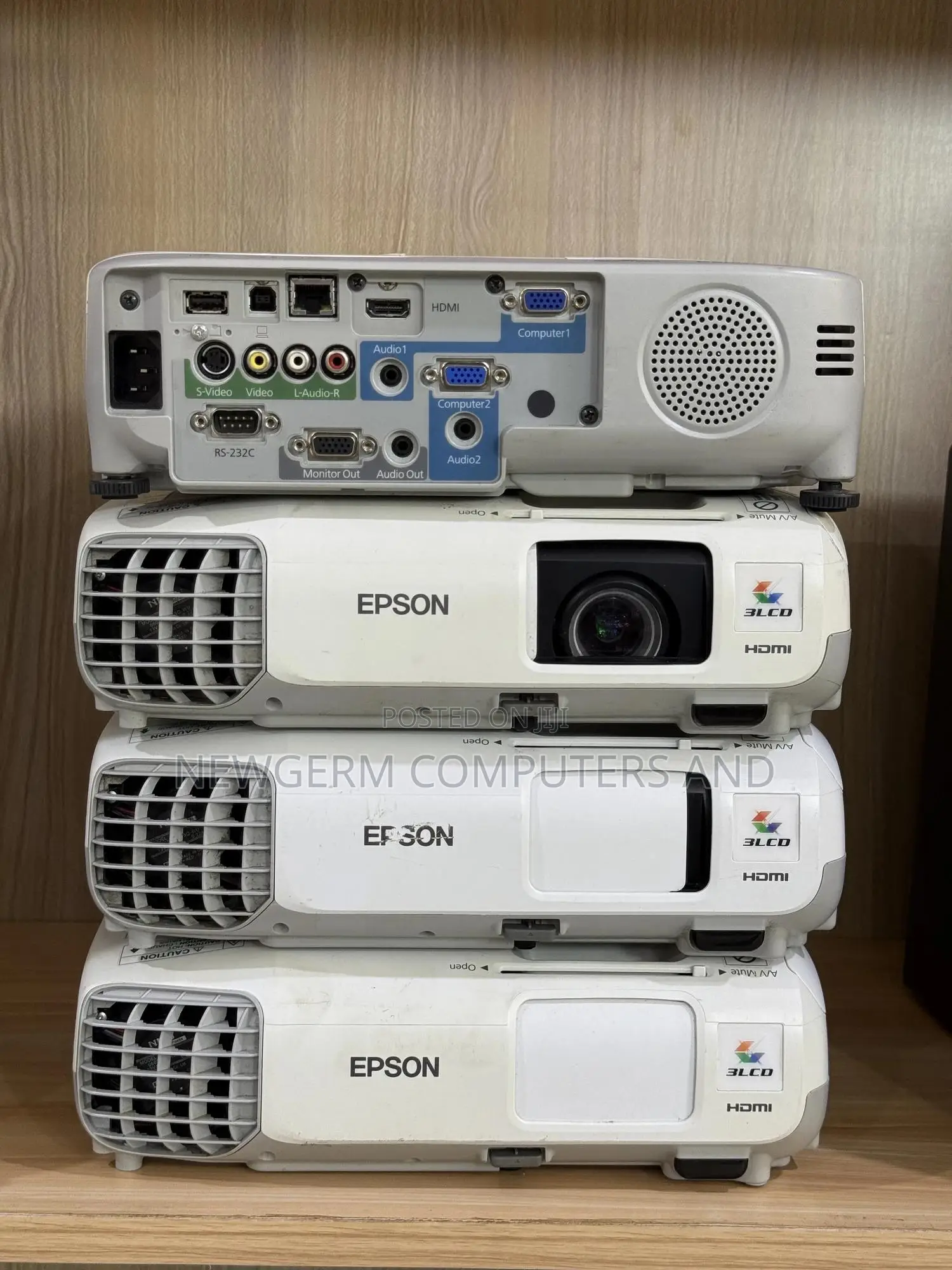 Epson Eb-X27 Projector Hdmi, Usb Ethernet Port
