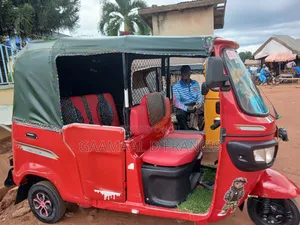 TVS 2025 Red