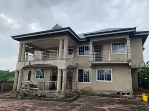 4bdrm House in Nsawam, Accra Metropolitan for sale