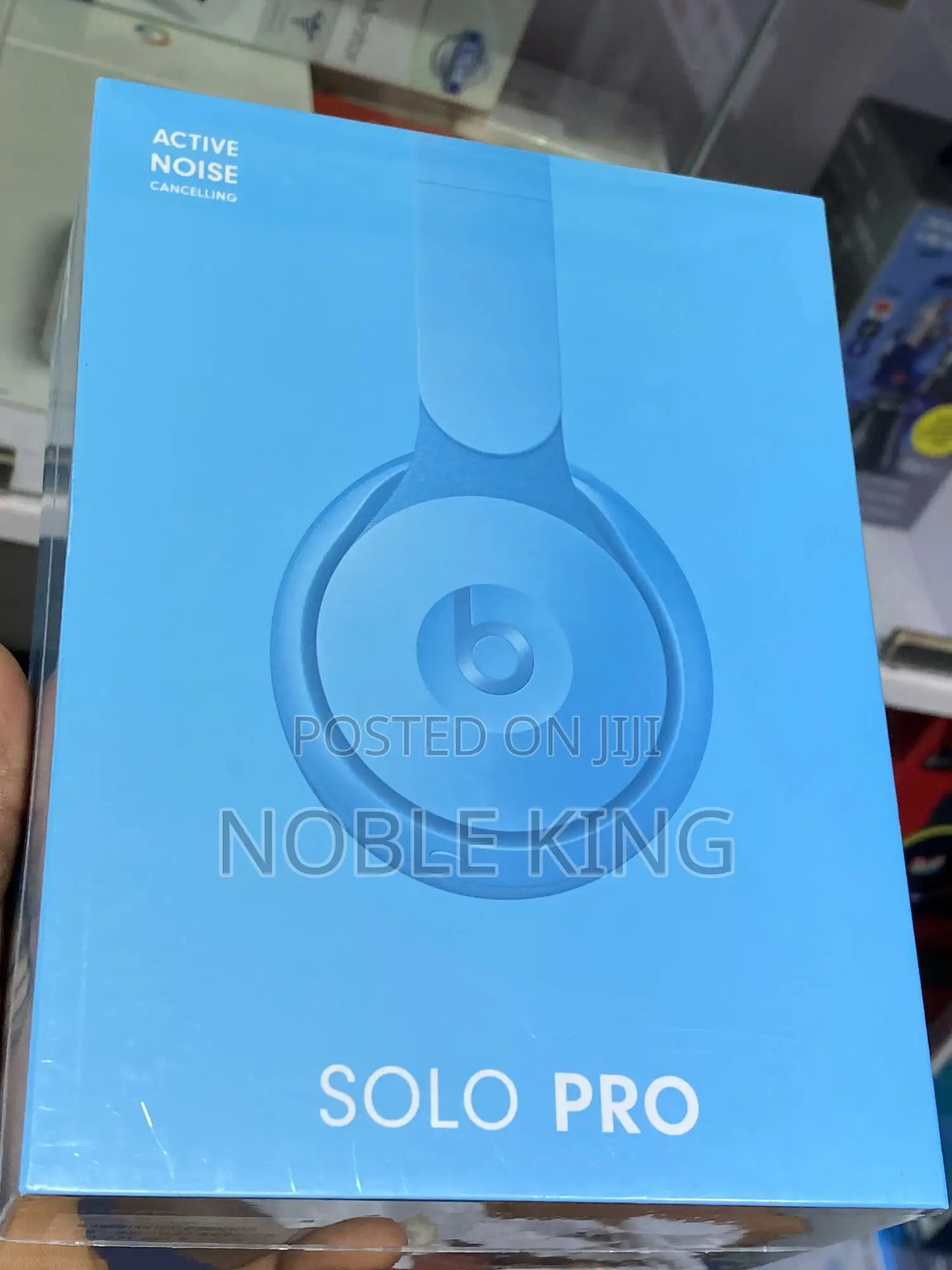 Beats Solo Pro