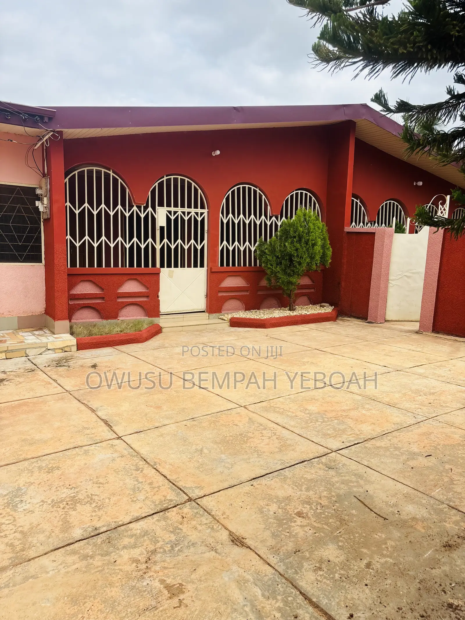 3bdrm Duplex in Kofi Foffie Street, Atwima Kwanwoma for rent