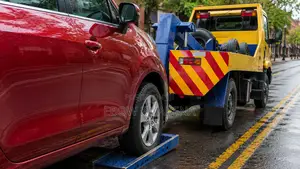 24/7 Vehicle / Car Towing Services