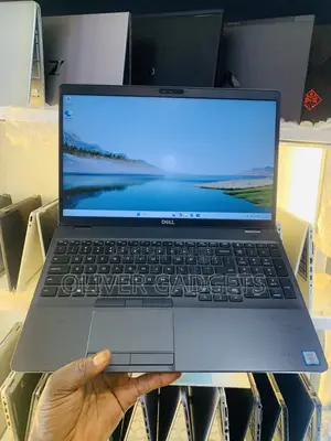 Laptop Dell Latitude 5501 16GB Intel Core i7 SSD 256GB
