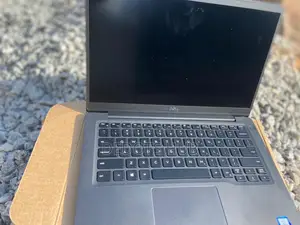 Laptop Dell Latitude 7400 8GB Intel Core i5 SSD 256GB