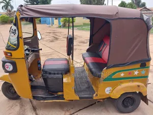Bajaj RE 2023 Yellow