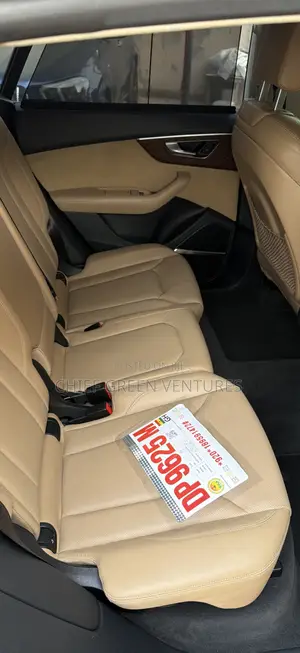 Audi Q8 3.0T Premium AWD quattro 2019 Black