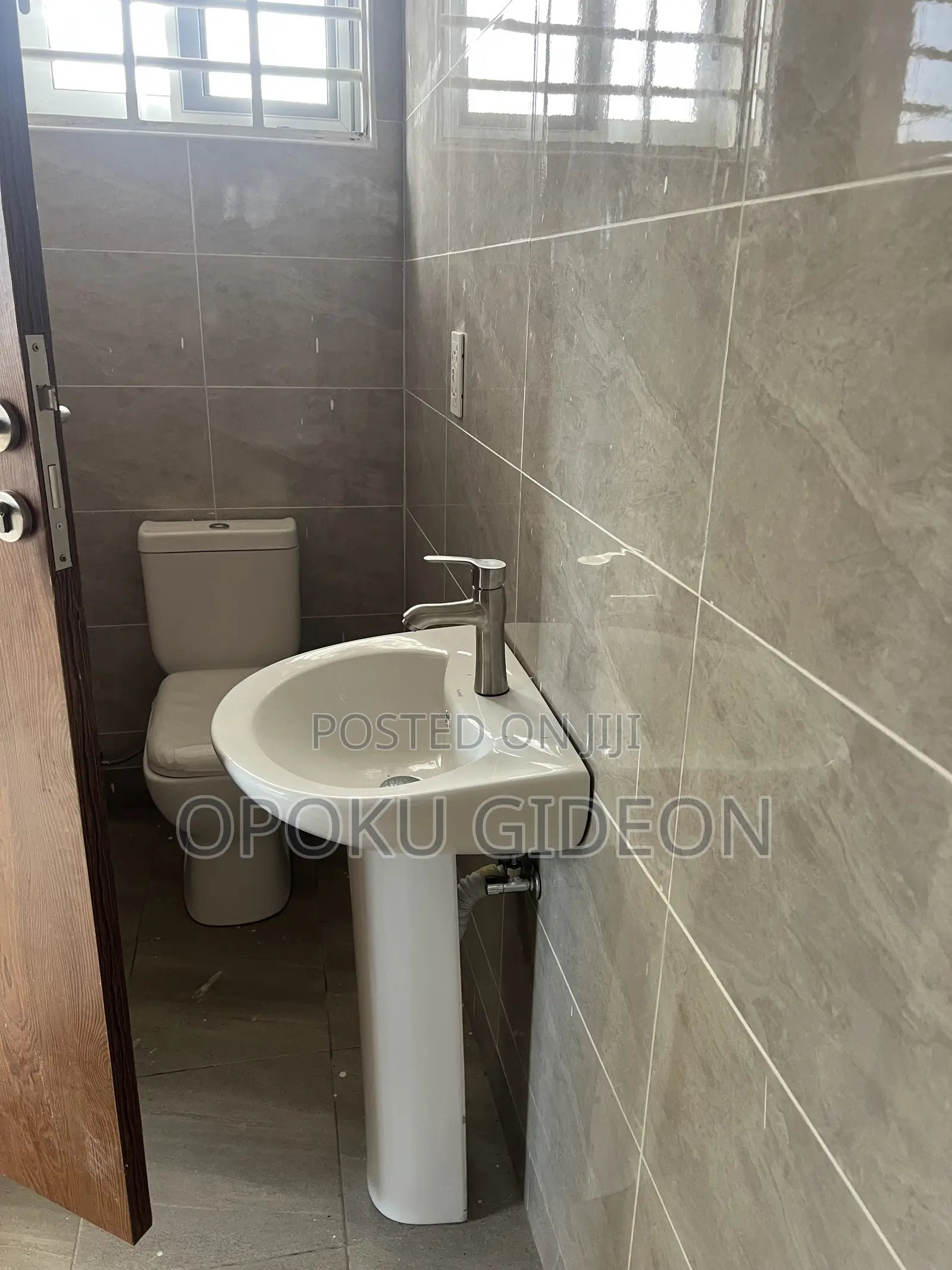 3bdrm House in Opah, Pokuase for sale