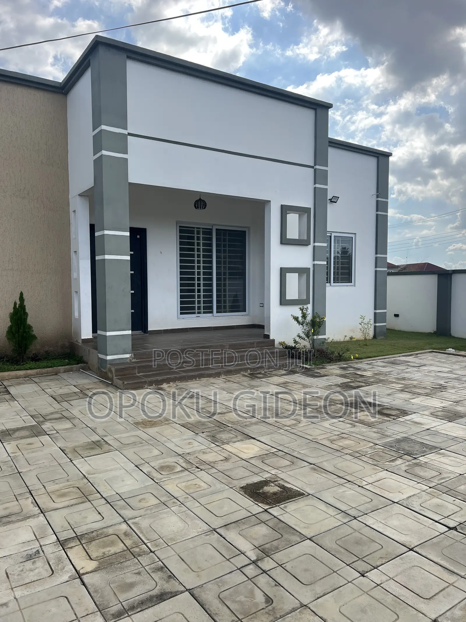 3bdrm House in Opah, Pokuase for sale