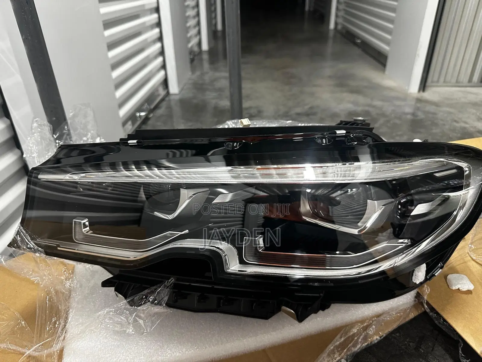 2023 BMW 3 Series Headlights