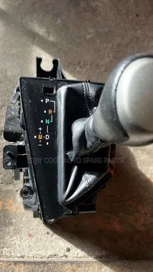 Toyota Corolla 2014 Automatic Gear Lever