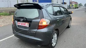 Honda Fit Automatic 2011 Gray