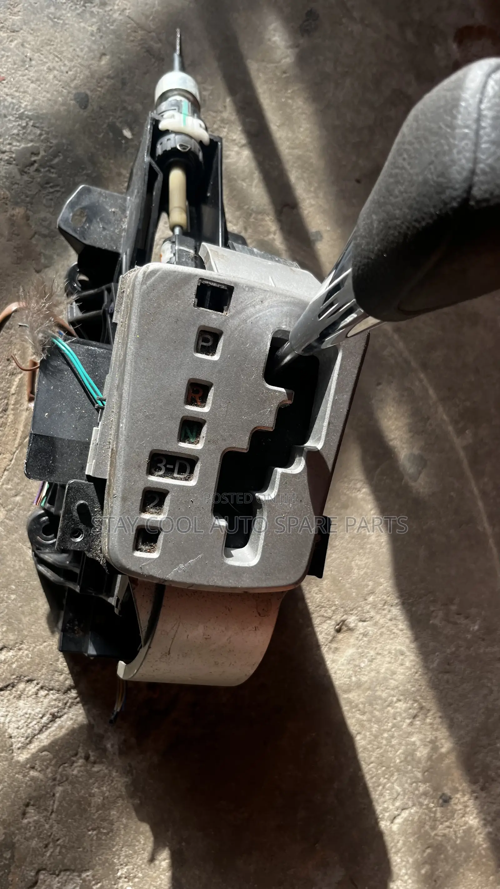 Toyota Corolla 09 Automatic Gear Lever