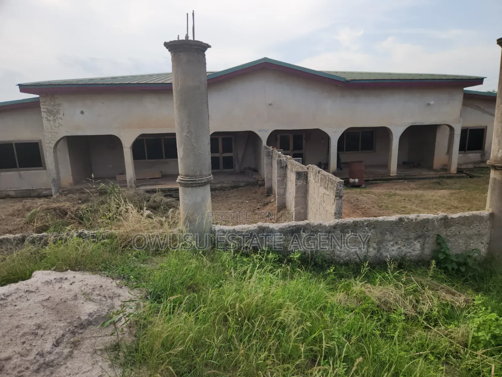 4bdrm Duplex in Mampoteng Aboaso, Kumasi Metropolitan for sale