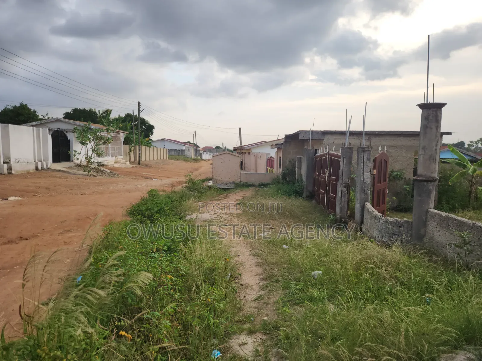 4bdrm Duplex in Mampoteng Aboaso, Kumasi Metropolitan for sale