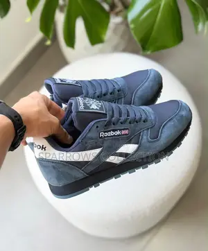 Reebok Classic Navy-Blue